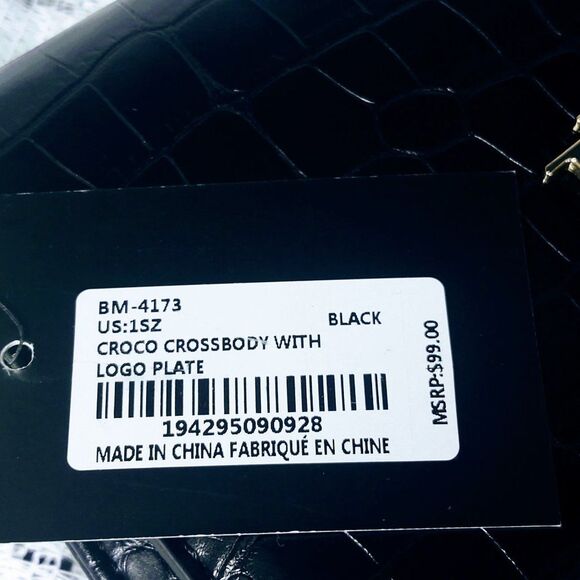 NWT BADGLEY BLACK MISCHKA VEGAN LEATHER CROC EMBOSSED CROSSBODY W/LOGO PLATE $99 - Picture 10 of 11